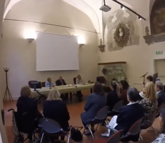 Assegnazione Premio di Laurea Daniela De Bellis – Dr.ssa Vittoria Chiaverotti